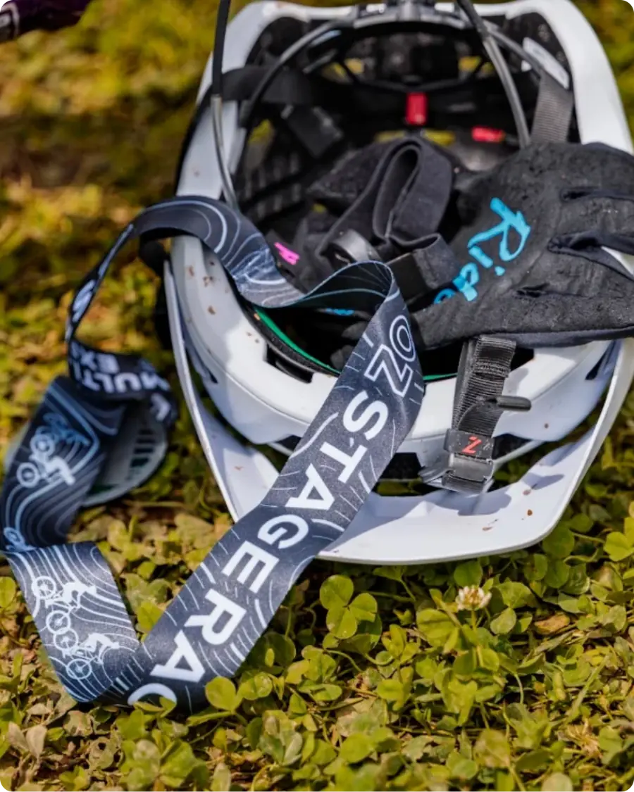 Mountain bike racing on Northwest Arkansas singletrack